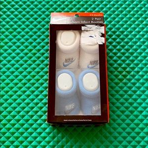 Nike infant booties white/blue